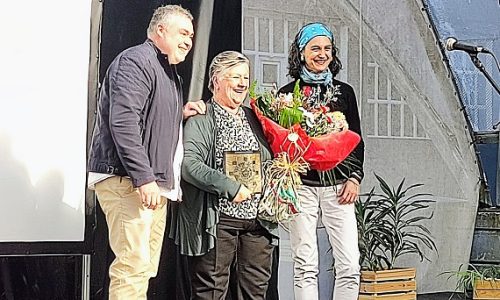 Iurretako Udalak omendu zuen bertsolaria