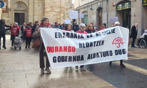 Tras 8 años siguen reclamando una pensión mínima